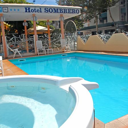 Hotel Sombrero Rimini Exterior foto